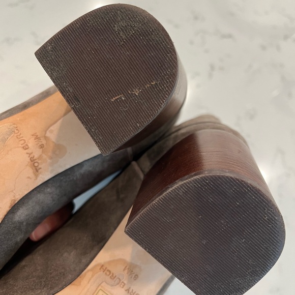 TORY BURCH- Kira 70mm Suede Bootie. 8.5 - Picture 11 of 13